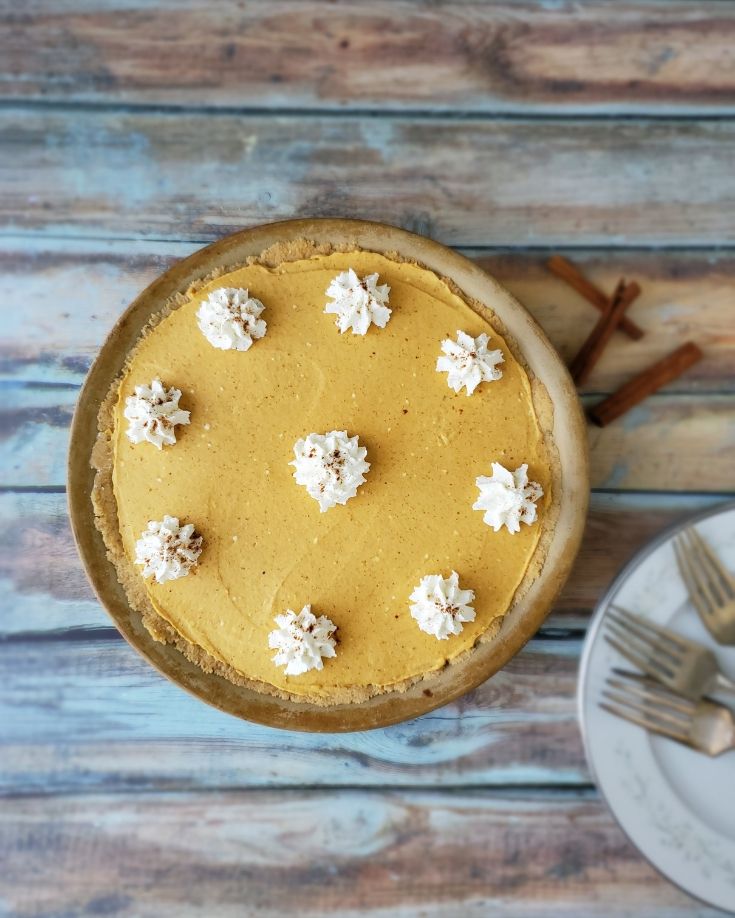 Easy Keto Pumpkin Pie with Whipped Cream