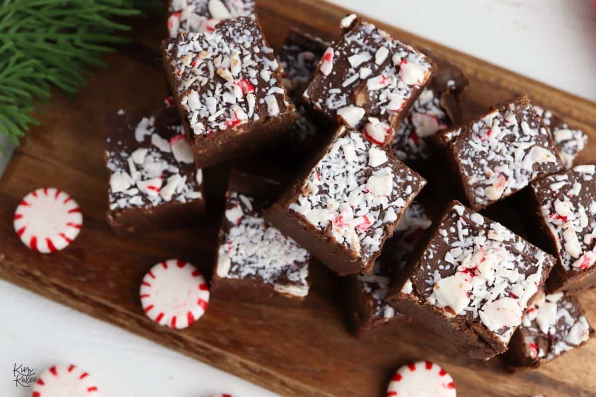 Microwave Peppermint Fudge on a wooden platter