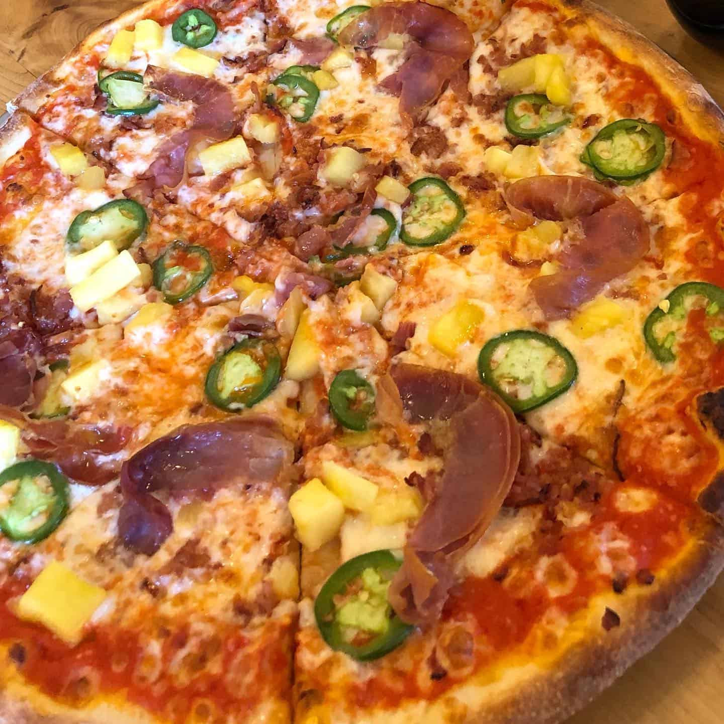 sidewall pizza