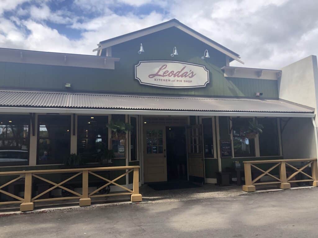 Leoda's in Maui