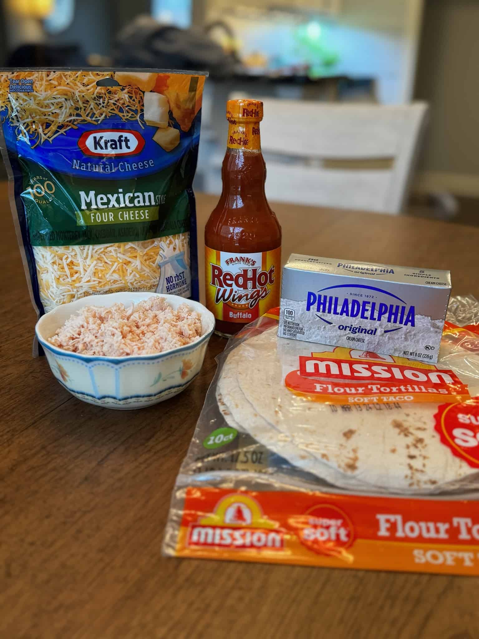 ingredients for buffalo chicken roll ups